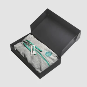 sweatshirt packaging