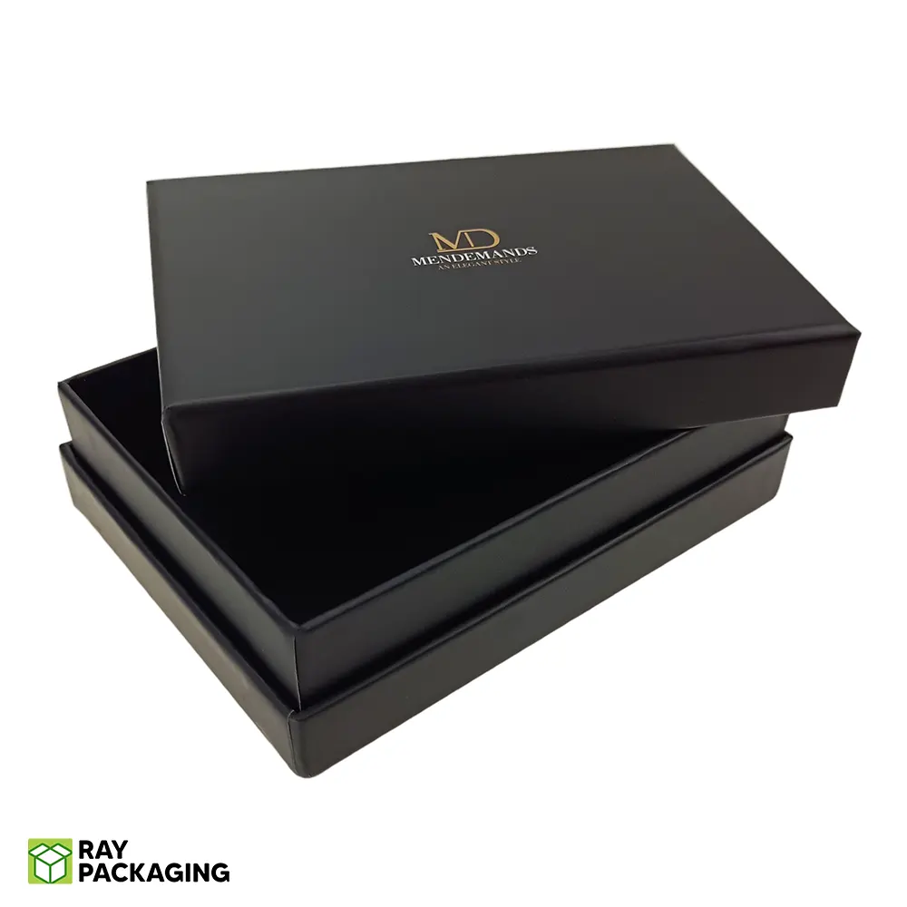 black gift boxes with lid